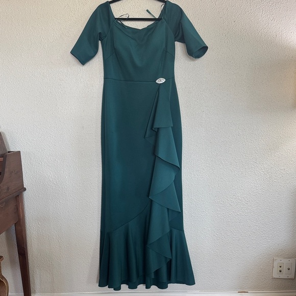Eliza J Dresses & Skirts - Eliza J Teal Green Formal Dress with Ruffle Cascade